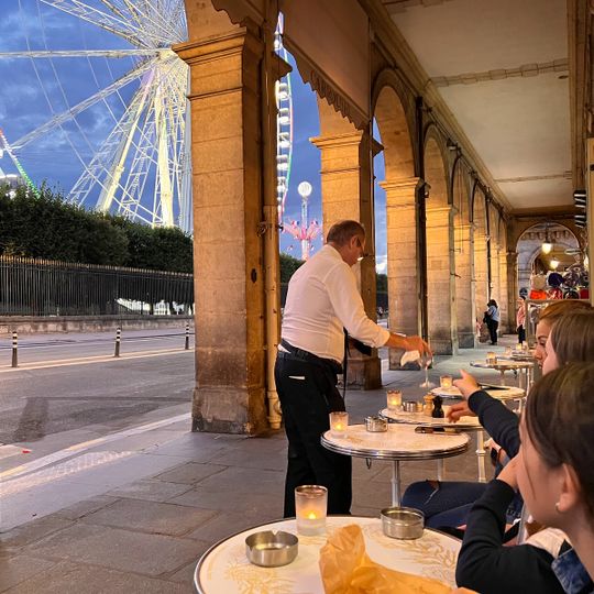 Café Carrousel