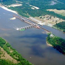 Coffeeville Lock and Dam
