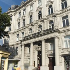Mietshaus & Laden Kurfürstendamm 213