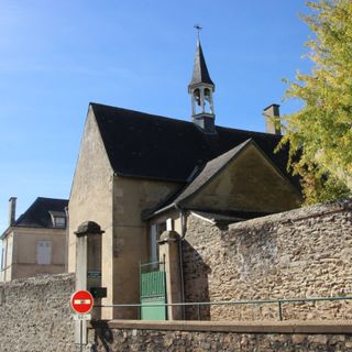 Chapelle de la maison familiale des Sœurs-de-l'Enfant-Jésus de Neufchâtel-en-Saosnois