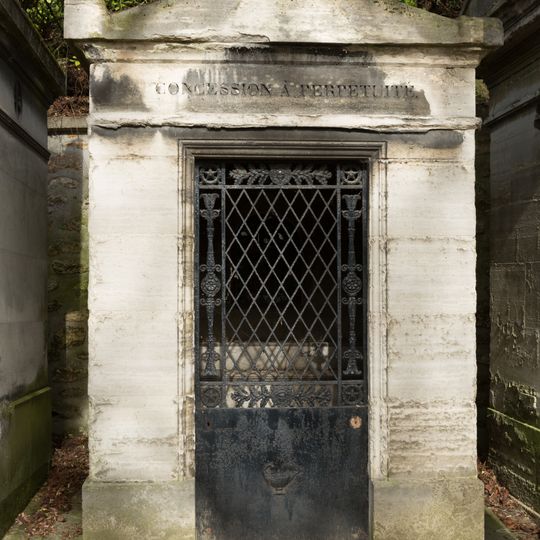 Grave of Unidentified 7