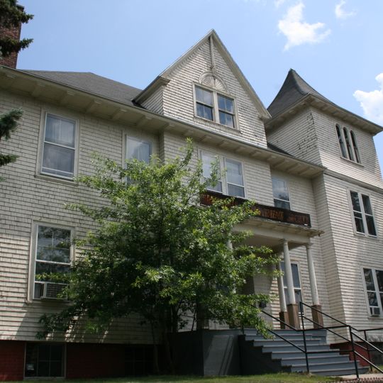 Greendale Village Improvement Society Building