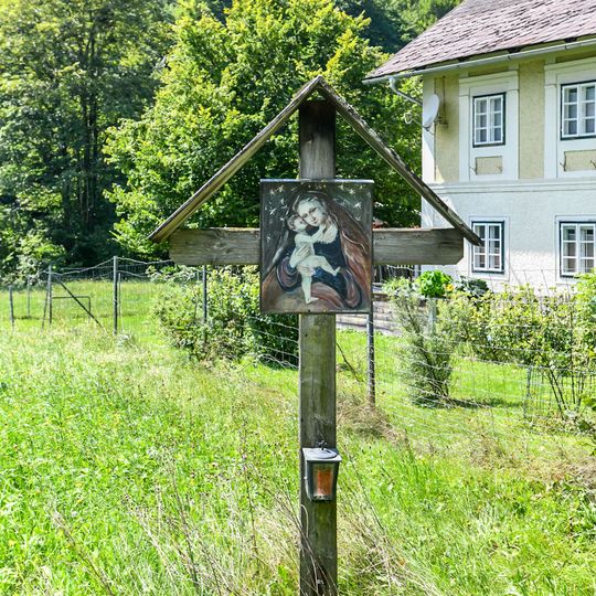 Kruzifix am ehemaligen Forsthaus
