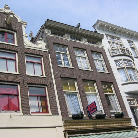Haarlemmerdijk 50, Amsterdam