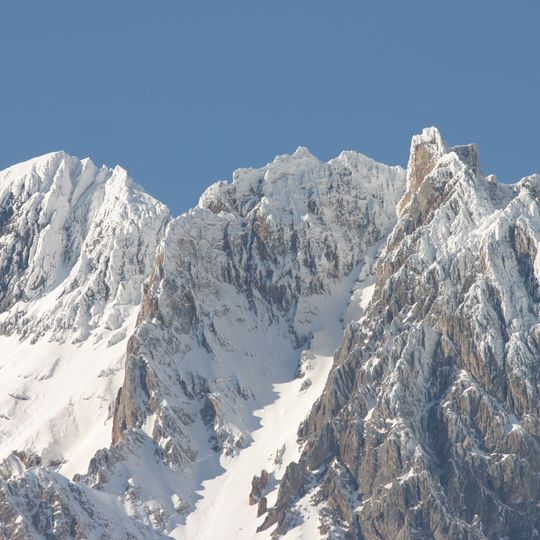 Les Arnaud e Punta Quattro Sorelle