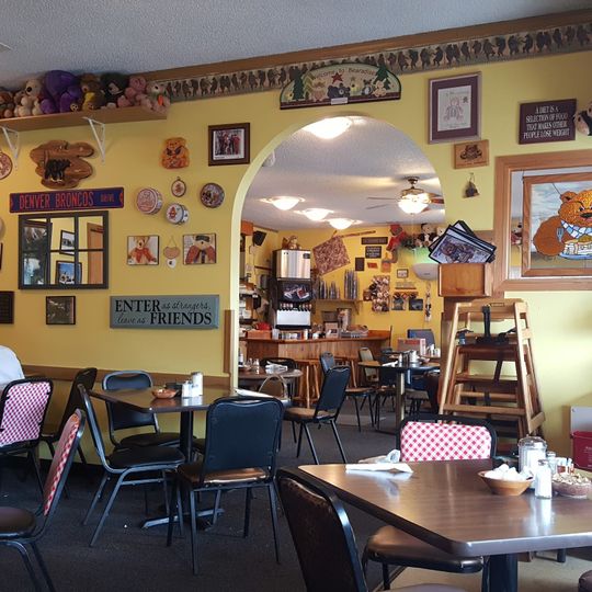 Hungry Bear Restraunt