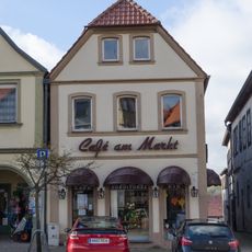 Wohn- und Geschäftshaus in Ecklage