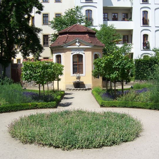 Gartenpavillon