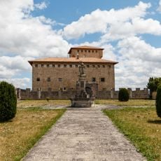Jardín Del Conjunto Edificado De Villanañe