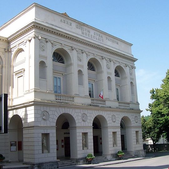 Teatro Nuovo Gian Carlo Menotti