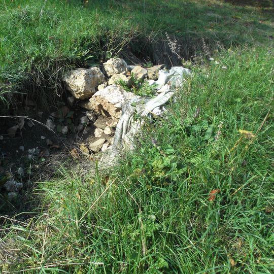 Zaniknutý kostol s cintorínom, cintorín príkostolný