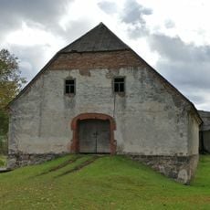 Barn in Vecpiebalga Manor