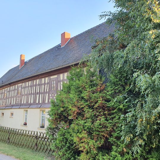 Wohnstallhaus eines ehemaligen Vierseithofes Nischwitzer Straße 6