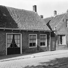 Dorpsplein 26, Nisse