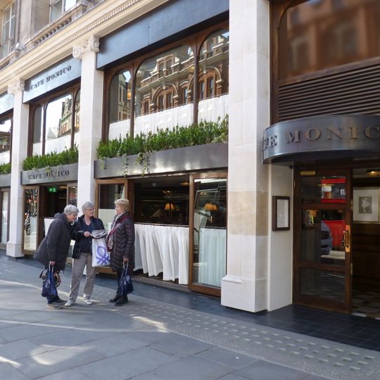 Café Monico