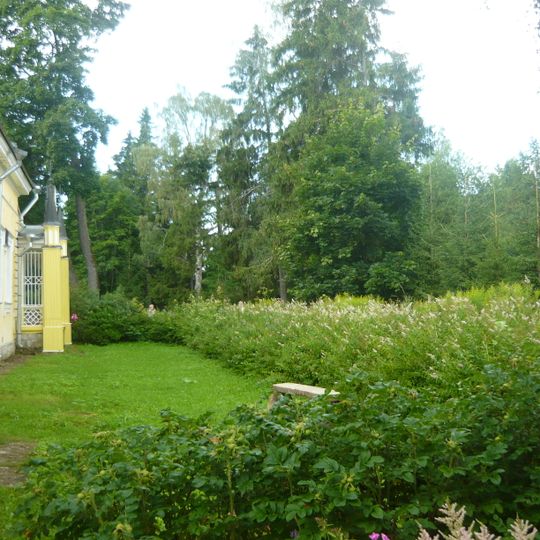 Остатки парка