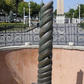 Columna de las Serpientes