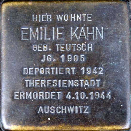 Stolperstein en memoria de Emilie Kahn geb. Teutsch