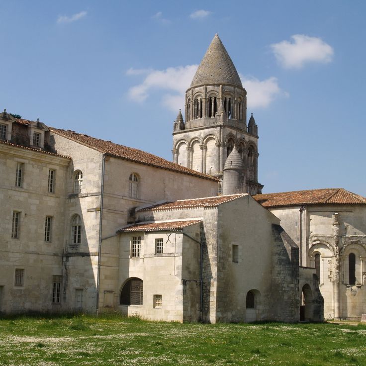 Abbaye aux Dames Saintes