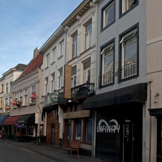 Vismarktstraat 8, Breda