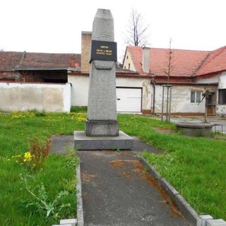 Pomník padlým v Hořovičkách