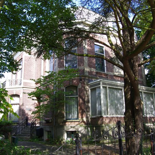 Kenaupark 7, Haarlem