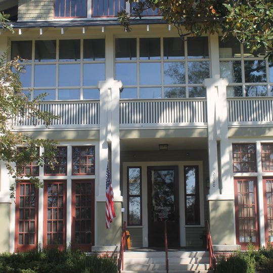 Biedenharn Museum and Gardens