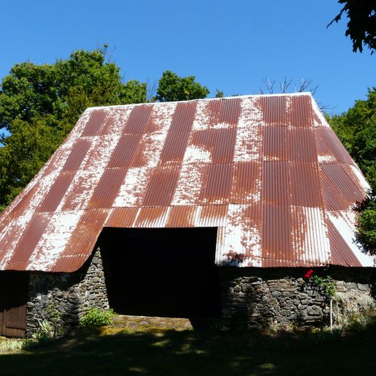 Grange ovale du Montet