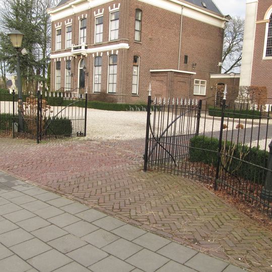 Hekwerk in Ambachtelijk-traditionele bouwtrant