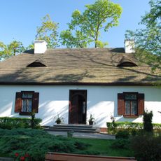 Oficyna I - południowa, ob. muzeum H. Sienkiewicza