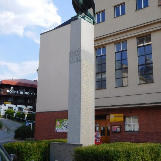 Pomník padlým v 1.světové válce na Tyršově náměstí v Jilemnici