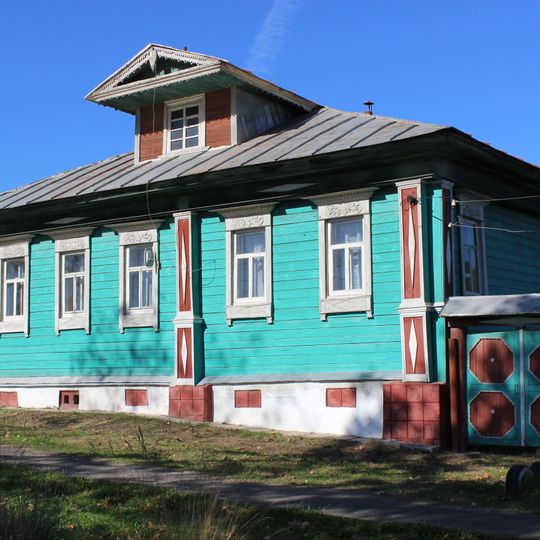 Дом Суховых