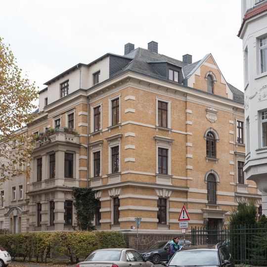 Mietshaus Erich-Zeigner-Allee 36