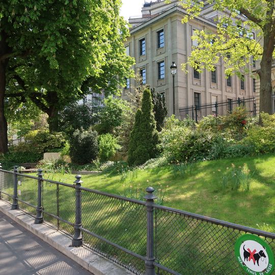 Square Auguste-Mariette-Pacha