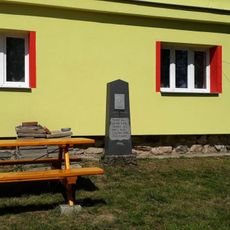 Pomník padlým v Prasetíně