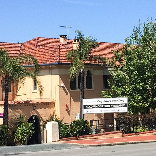 Captain Stirling Hotel
