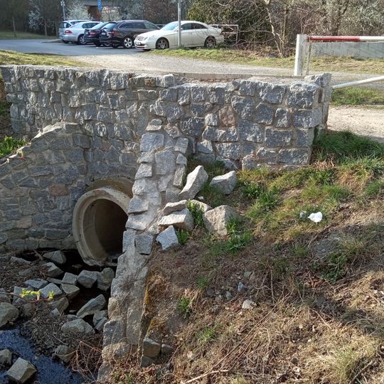 Bridge over Kejřův mlýn raceway