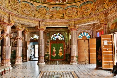 Interior 2