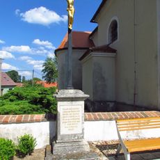 Kříž u kostela sv. Jakuba Staršího v Krhově