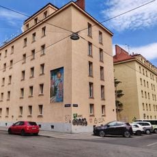 Gemeindebau Plunkergasse 4-12