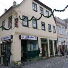 Wohn- und Geschäftshaus