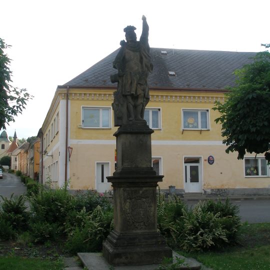 Sochy svatého Floriána a svatého Vavřince