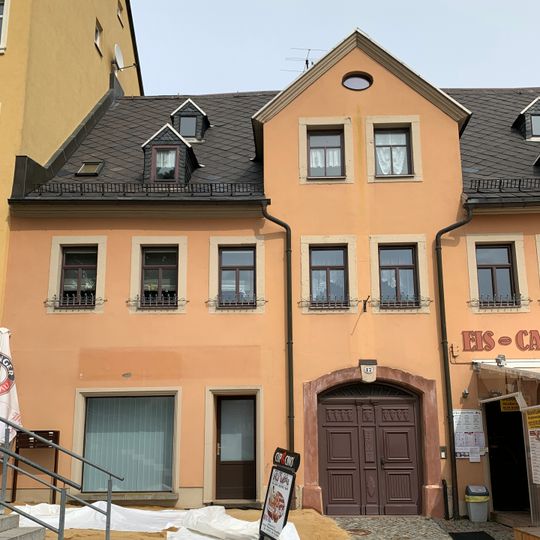 Wohnhaus in geschlossener Bebauung Altmarkt 17
