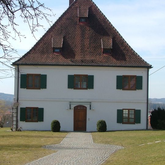 Kath. Pfarrhaus