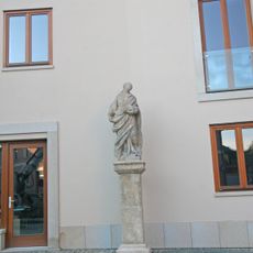 Statue of Saint Anne