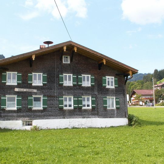 Wohnteil eines ehemaligen Bauernhauses