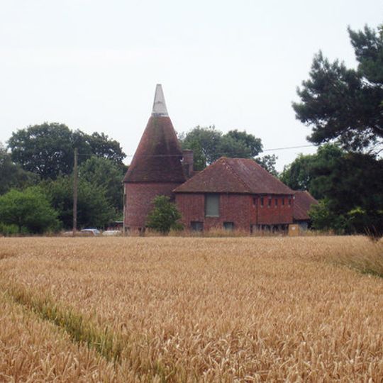 Cart Shed, Granary And Oasthouse To East Of Banks Farmhouse