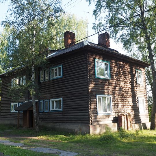 Revolutsii Street, 17 ‎