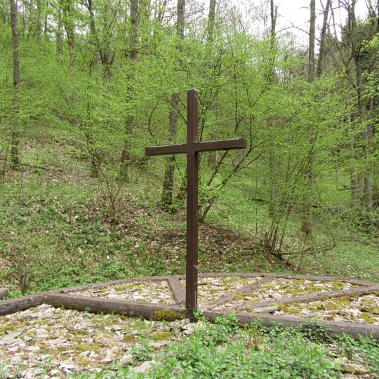 Kříž u Vernířovic v bývalém Svobodíně