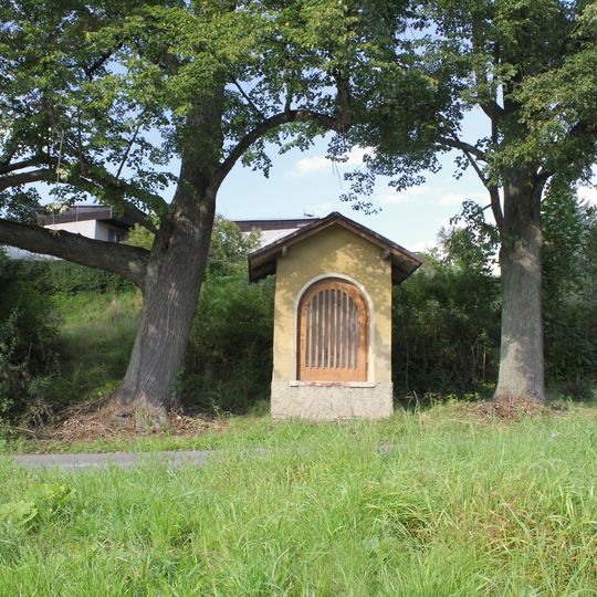 Kaplička v Masarykově ulici v Českém Dubu